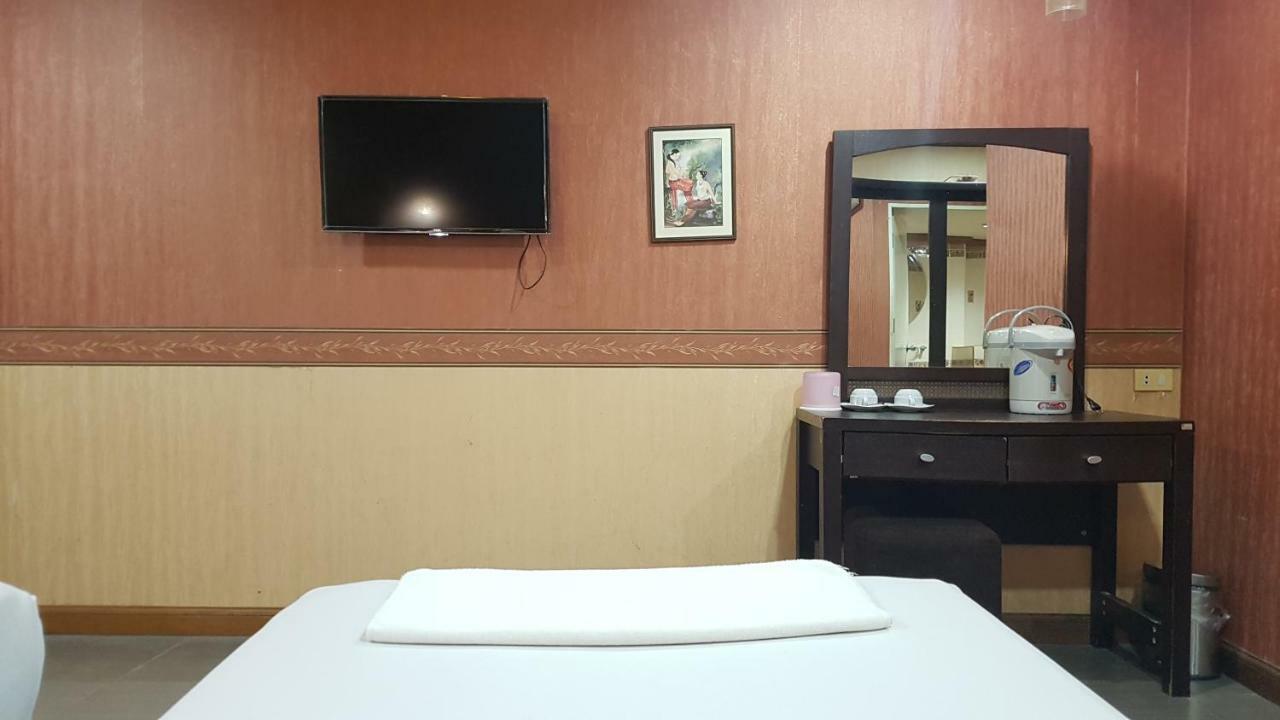 Khon Kaen Ruenrom Hotel Εξωτερικό φωτογραφία