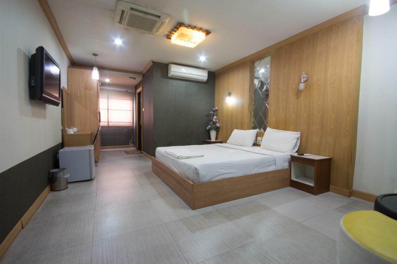 Khon Kaen Ruenrom Hotel Εξωτερικό φωτογραφία